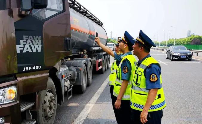 淄博认真贯彻危险货物道路运输安全管理办法严格落实货物运单规定